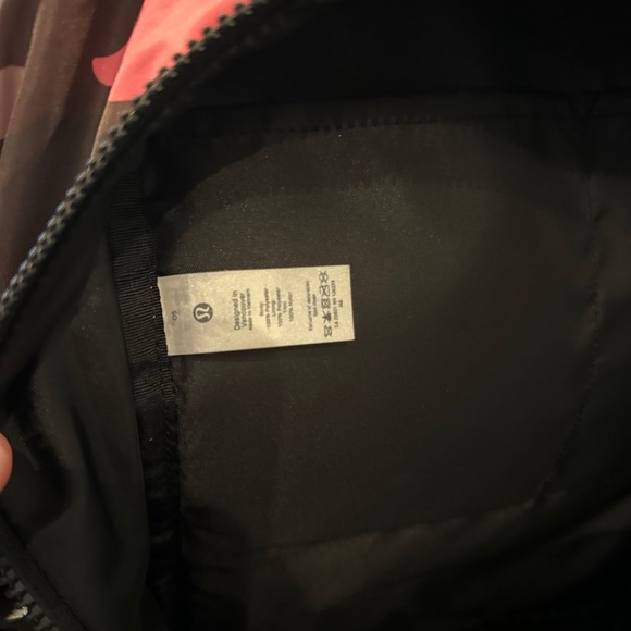 Lululemon heritage 365 camo multicolor 22L backpack main image 6